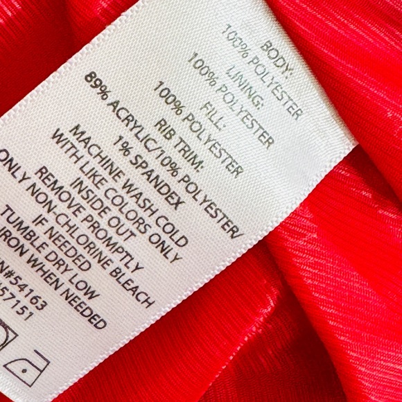 Calvin Klein Performance Red Puffer Vest Size XL - Picture 11 of 11